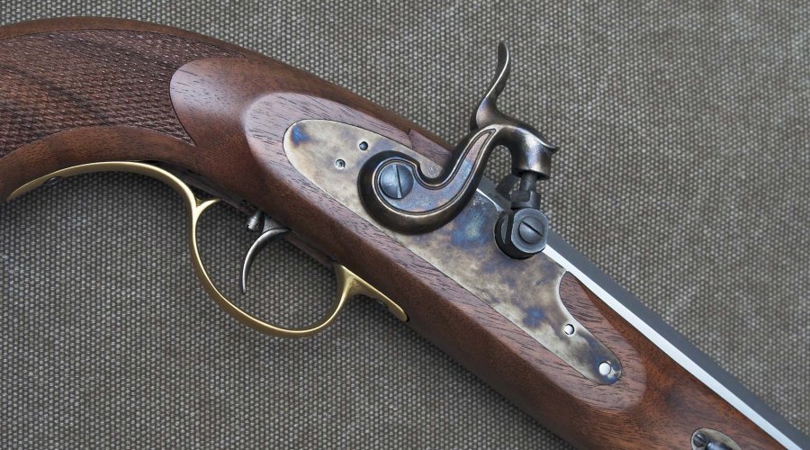 Pedersoli Continental Target: l'avancarica per tutti Acciarino della pistola Pedersoli Continental Target