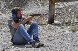 Pedersoli Howdah 45 Long Colt Pistola Pedersoli Howdah al tiro.