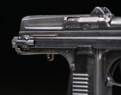 La pistola mitragliatrice PM-63 Rak calibro 9x18 Makarov Calcio estensibile della PM-63 Rak calibro 9x18 Makarov