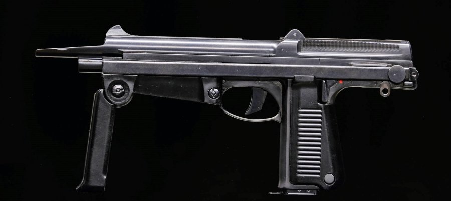 La pistola mitragliatrice PM-63 Rak calibro 9x18 Makarov Pistola mitragliatrice PM-63 Rak calibro 9x18 Makarov
