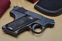 Sterling Arms Modello 287 PPL, il brutto anatroccolo in calibro 9 Corto Lato destro della pistola Sterling Arms Modello 287 PPL