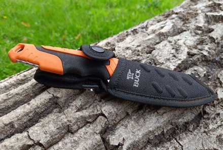 Buck Pursuit Guthook: l’americano per la caccia grossa Buck Pursuit Guthook nella sua custodia