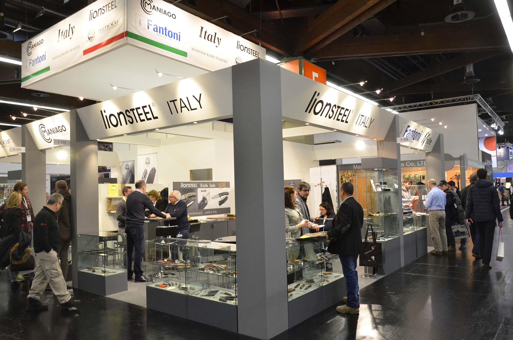 coltelli: Consorzio Coltellinai di Maniago