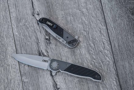 CRKT M40-03 Carson design, un classico rivisitato Lato sinistro del coltello CRKT M40-03.
