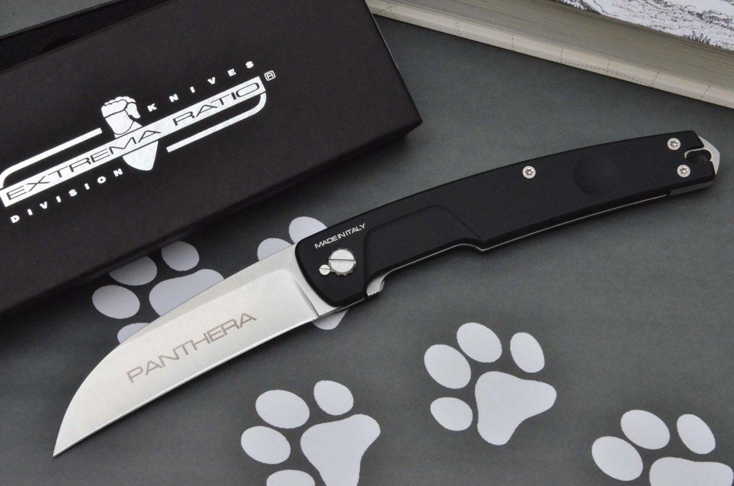 Extrema Ratio Panthera coltello aperto