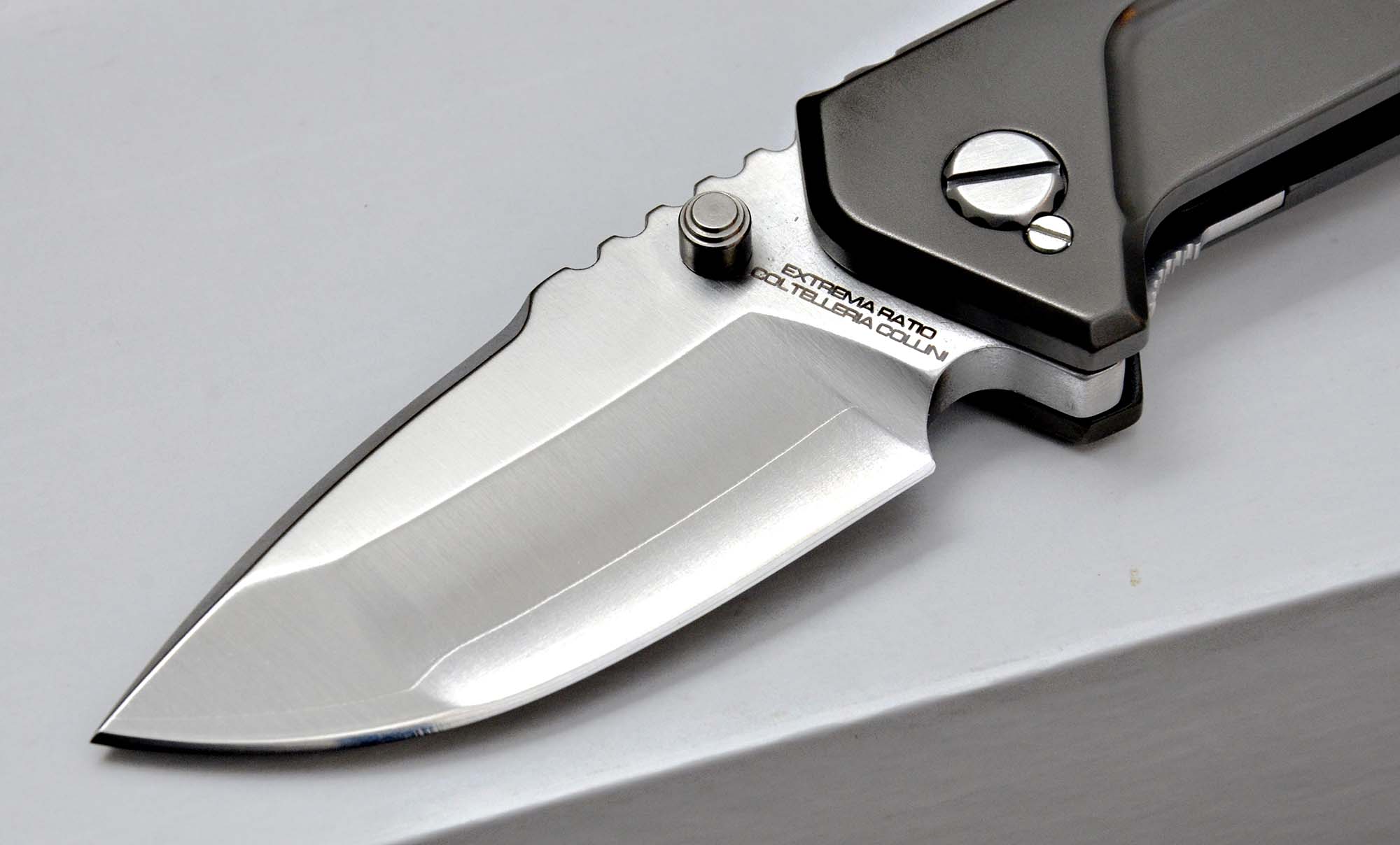 Lama del coltello Extrema Ratio Ti-Rock