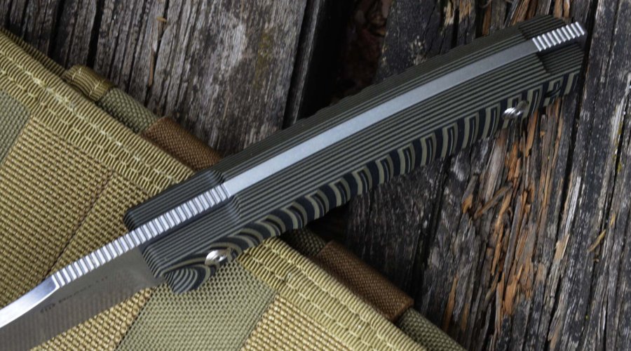 Maserin L.E.O. il coltello esclusivo Dettaglio zigrinatura della lama del coltello Maserin L.E.O.