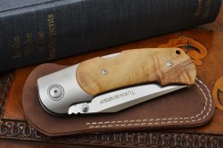 Viper Turn, eleganza e robustezza in un chiudibile dalle linee classiche Foderini del coltello Viper Turn