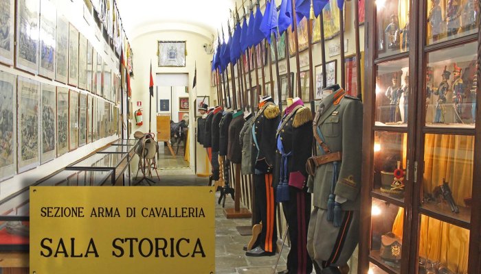 musei: Una visita al museo dell'associazione Nazionale Arma di Cavalleria a Reggio Emilia