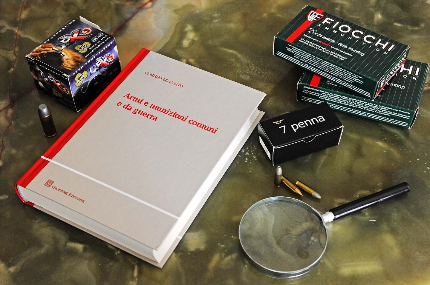 Armi e munizioni comuni e da guerra Armi e munizioni comuni e da guerra