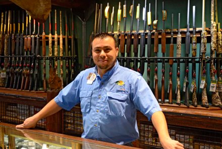 Il "Bass Pro Shops - Outdoor World” di Las Vegas Paul Martinez, il Manager dell’area caccia del Bass Pro Shop