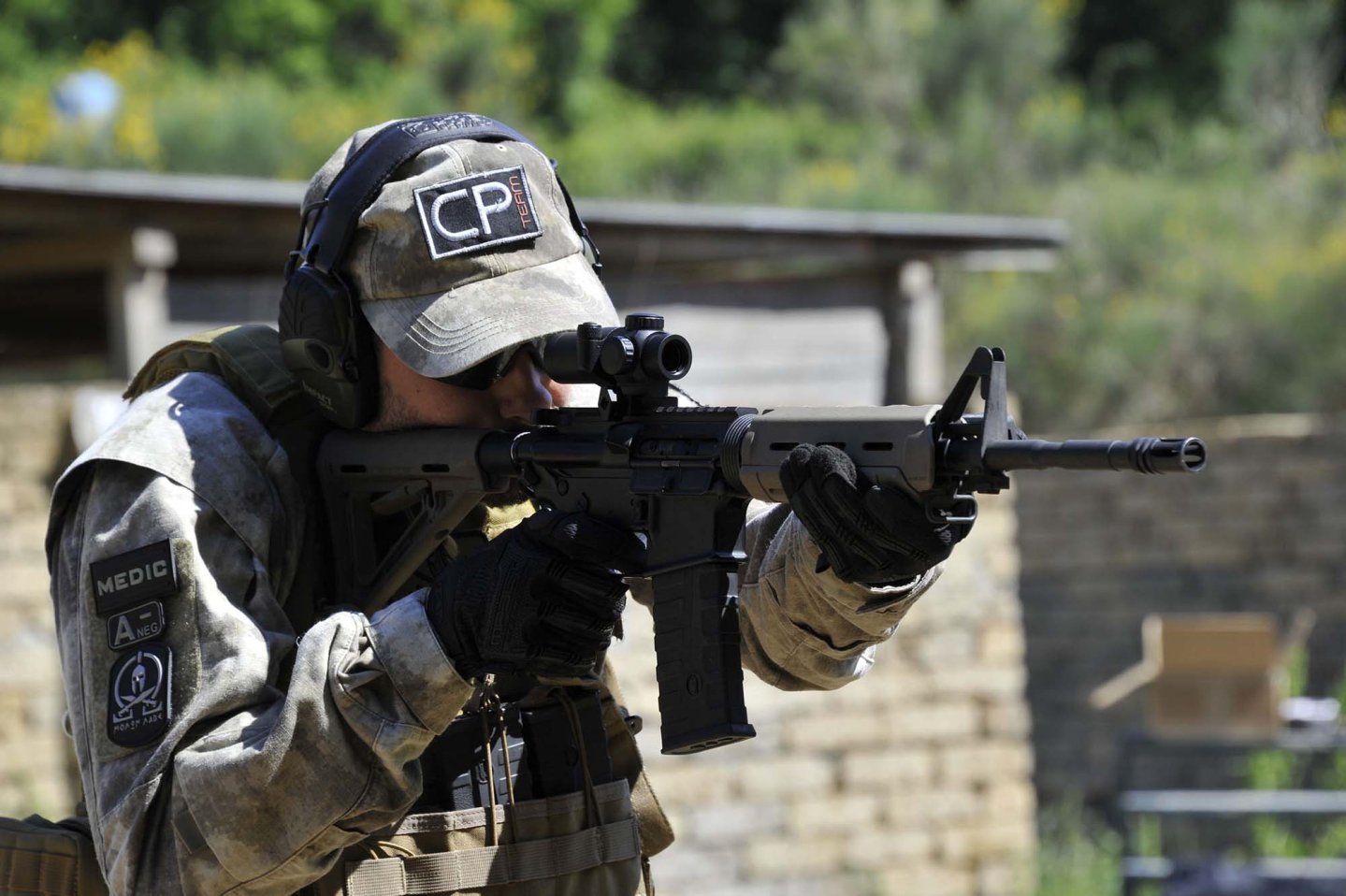 Direttiva armi: pronti a farci valere! Tiratore