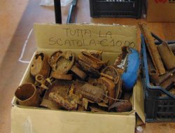 Fiera di Milipiave scatole di granate