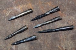 Fraternum Incus: la nobile arte del fare armature Punte di freccia di tipo Bodkin.