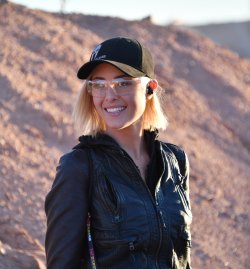 Una gentile ospite all'Industry Day at the Range SHOT Show 2017