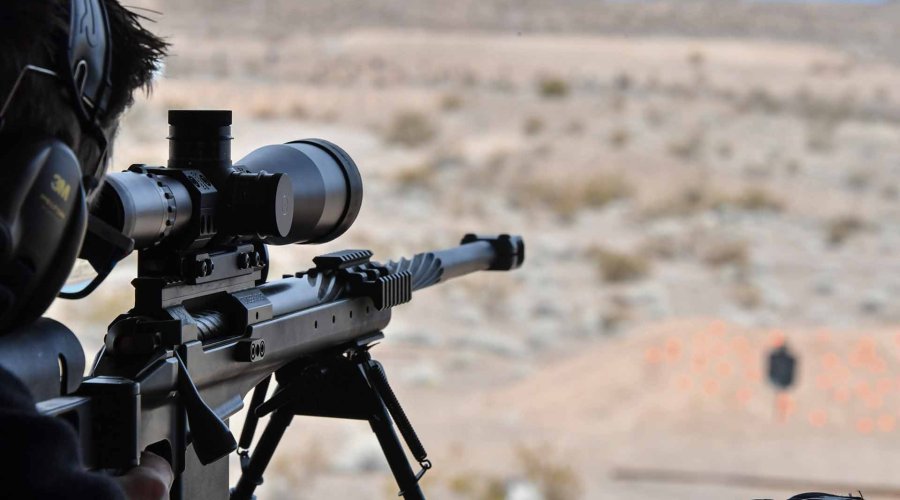 Carabine al tiro a Industry Day at The Range