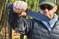 Intervista a Wolf Instructor Wolf Instructor con coltello Extrema Ratio Selvans