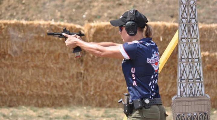 Практическая стрельба IPSC пистолет