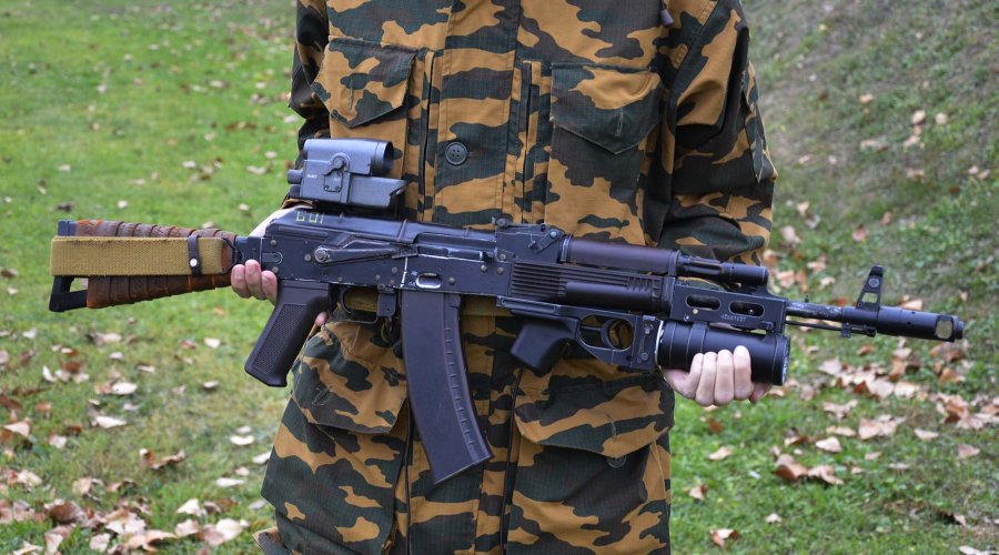 Fucile AK74S lato destro