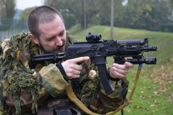 Mondo Softair: Langbarten S.A.T, i corpi speciali di Mosca Fucile AK104 al tiro