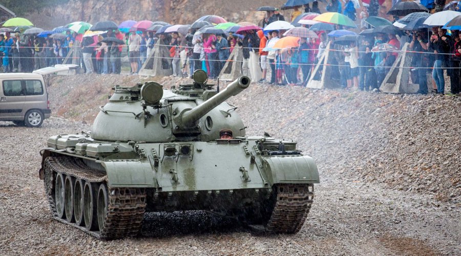 Mezzo blindato Mezzo blindato