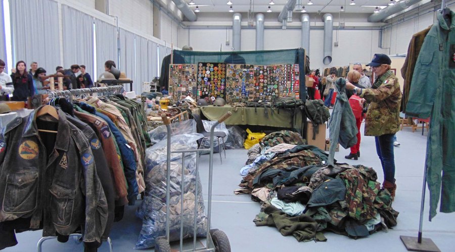 A Piacenza Expo dominano i Celti e i cavalieri medioevali Uniformi