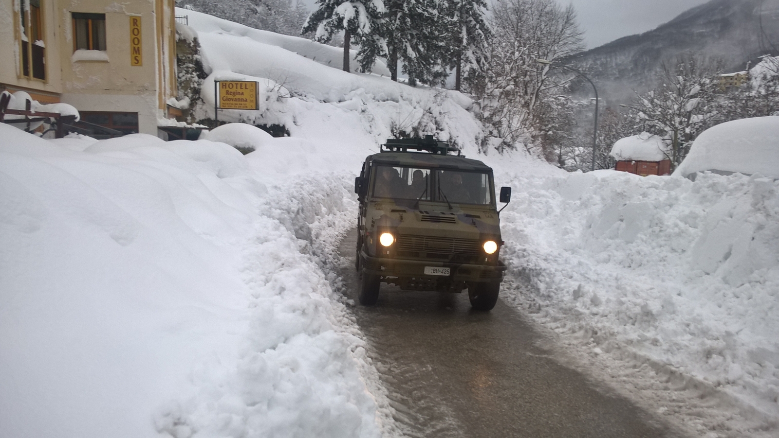cultura: Savoia cavalleria in soccorso del centro Italia
