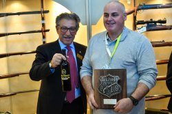 Sessant’anni di Davide Pedersoli Pierangelo Pedersoli con un tiratore tedesco