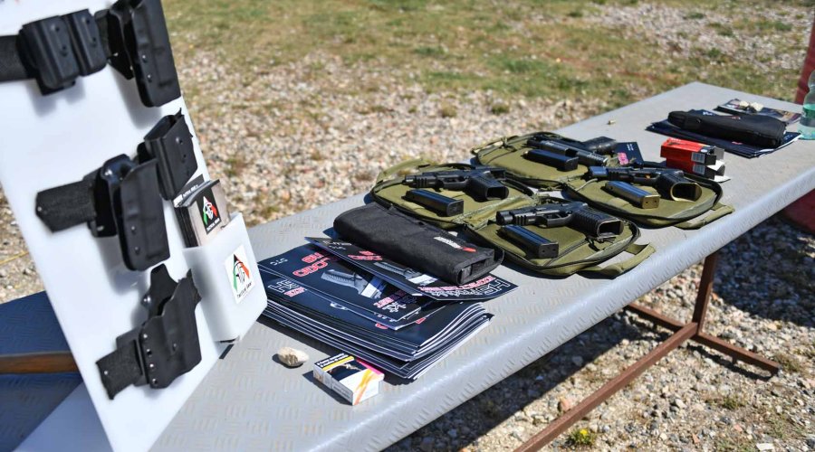 Pistole per prove di tiro