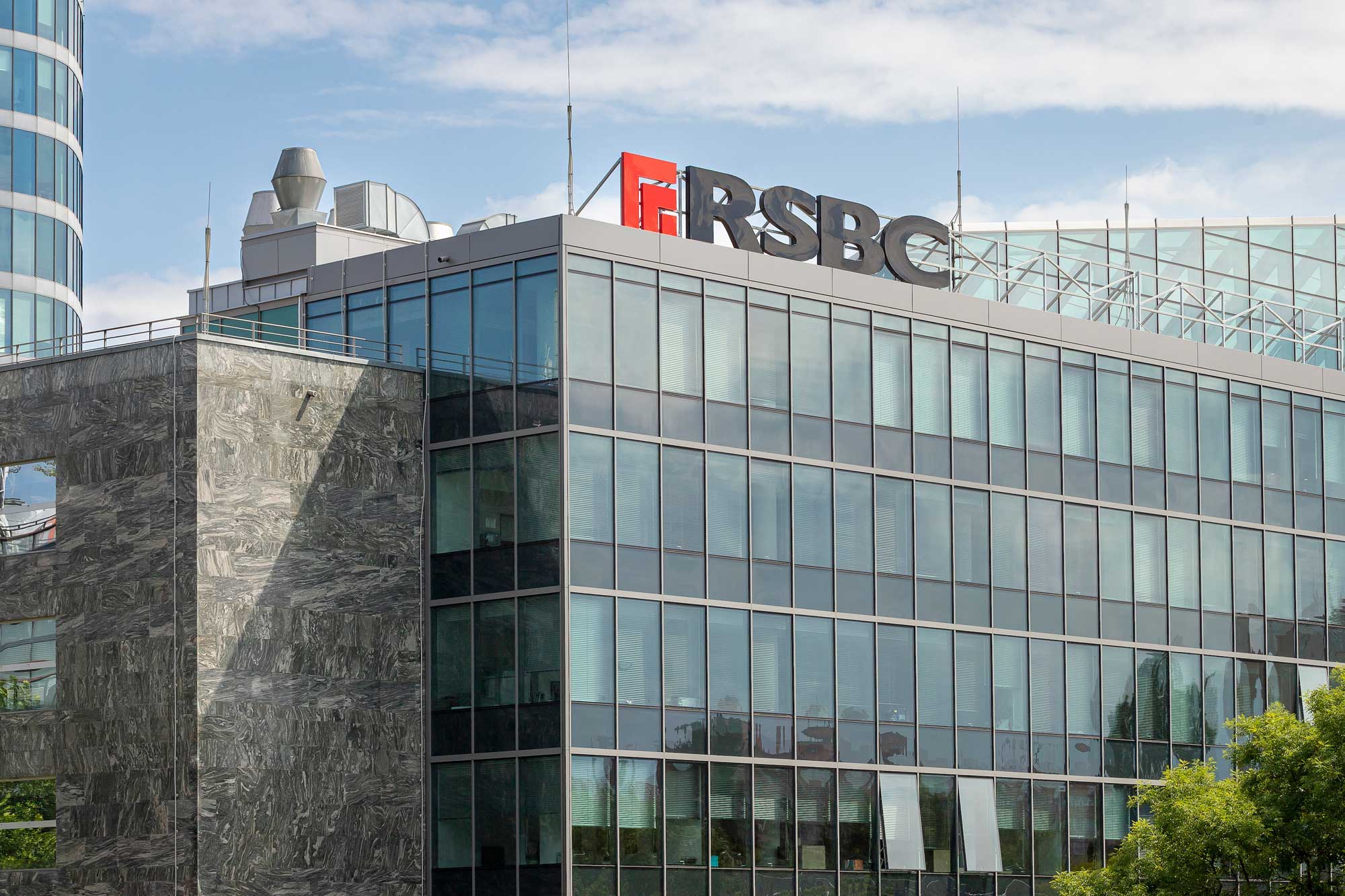 arex: L'investitore finanziario ceco RSBC annuncia l'acquisizione del produttore austriaco di armi STEYR ARMS arex: L'investitore finanziario ceco RSBC annuncia l'acquisizione del produttore austriaco di armi STEYR ARMS