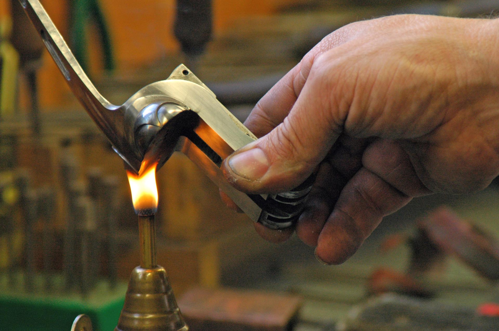 tecnica: Aggiustaggio al nerofumo