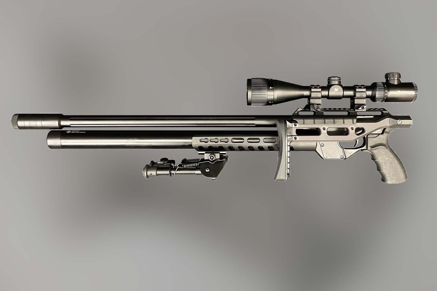 AirMaks arms Katran: le nuove carabine ad aria precompressa ad alta potenza Carabina ad aria precompressa AirMaks arms Katran, lato sinistro con calcio piegato