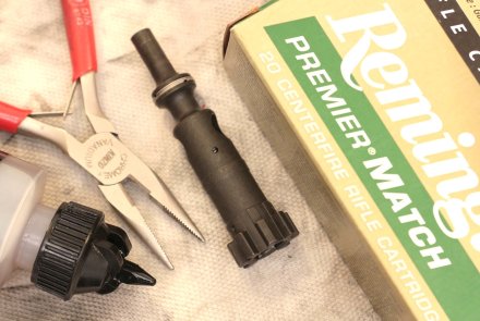 Bushmaster Xm-15 E2S cal. .300 Aac Blackout  Otturatore e porta otturatore