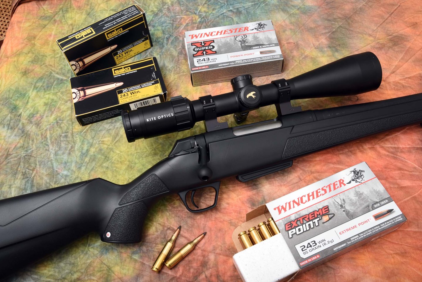 Carabina Winchester XPR con cartucce Winchester.