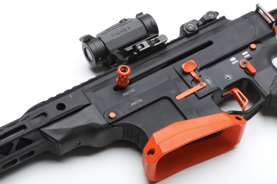 Test: Derya MK-12 IPSC, un semiautomatico in calibro 12 per tiro sportivo Bocchettone del fucile Derya MK-12 IPSC