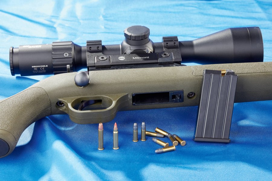 Diana R-22 in calibro.22 LR, ritorno alla percussione anulare Caricatore monofilare della DIana R-22