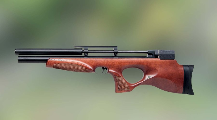 Diana Skyhawk, la carabina ad aria precompressa con costruzione “bull pup” Diana Skyhawk con calcio in legno di faggio verniciato