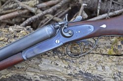I fucili vintage di DR-15 Custom Incisioni sulla doppietta DR-15 Custom