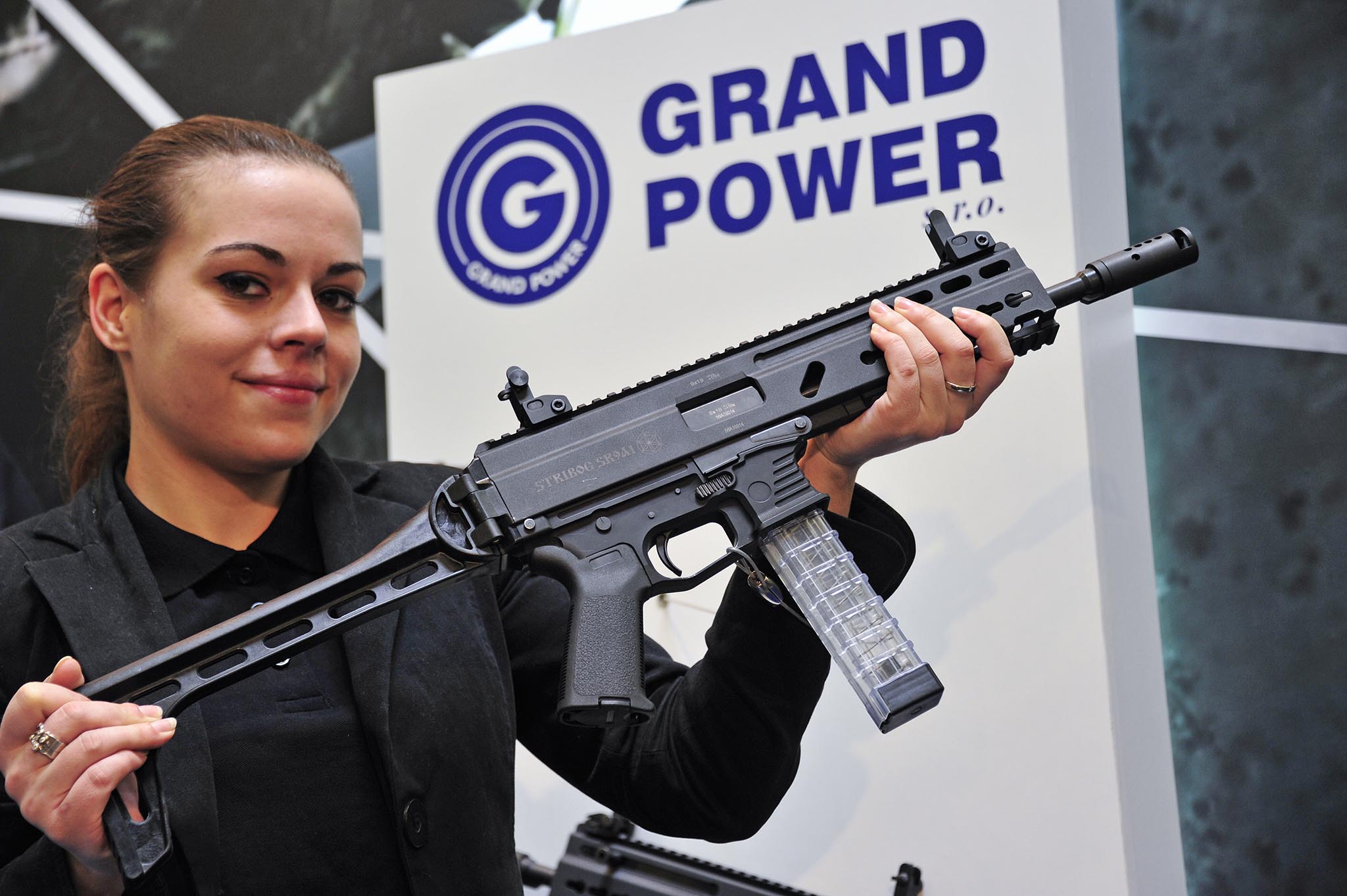 grand-power: Grand Power Stribog, carabina semiautomatica calibro 9mm grand-power: Grand Power Stribog, carabina semiautomatica calibro 9mm