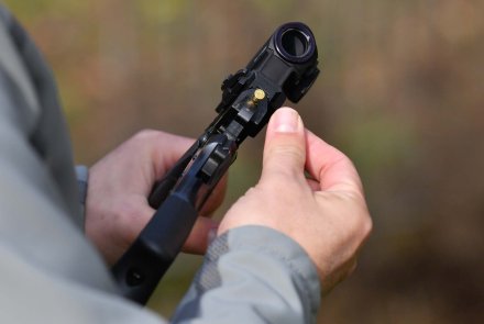 Pedersoli Black Widow Caricamento della Pedersoli Black Widow