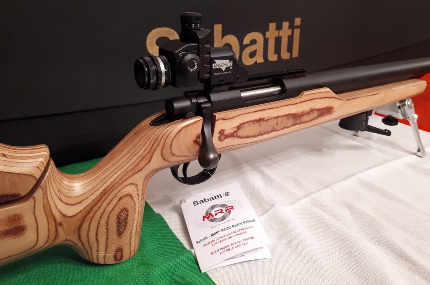 Sabatti: continuano i successi Carabina Sabatti con diottra Anschutz