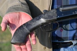 RFM Luparino un wippet gun in chiave moderna Impugnatura della doppietta RFM Luparino