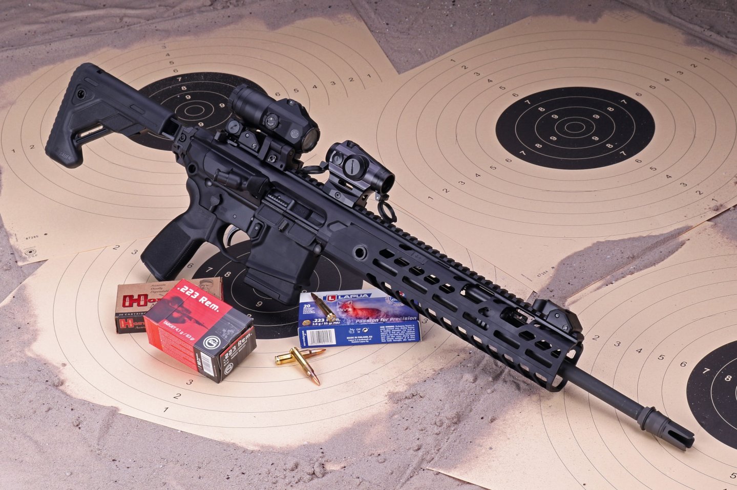 Test: SIG Sauer MCX Virtus Sport calibro .223 Remington SIG Sauer MCX Virtus Sport lato destro con ottica montata