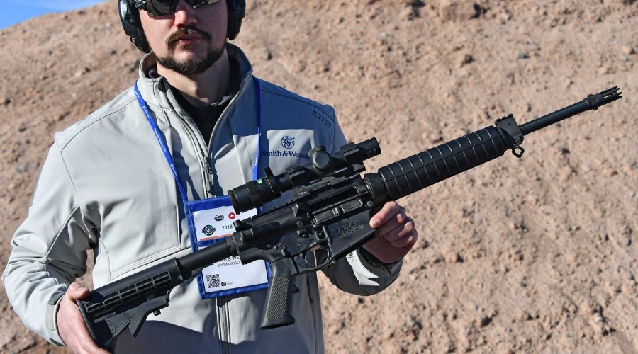 Smith & Wesson M&P10 Sport calibro .308 Winchester presentata a Las Vegas.