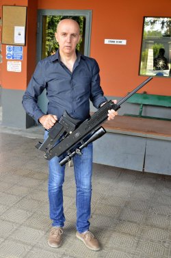 Strasser TAC1: la prova a fuoco Paolo Fontana con la carabina Strasser TAC1