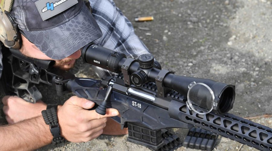 Sabatti ST-18 alla linea di tiro