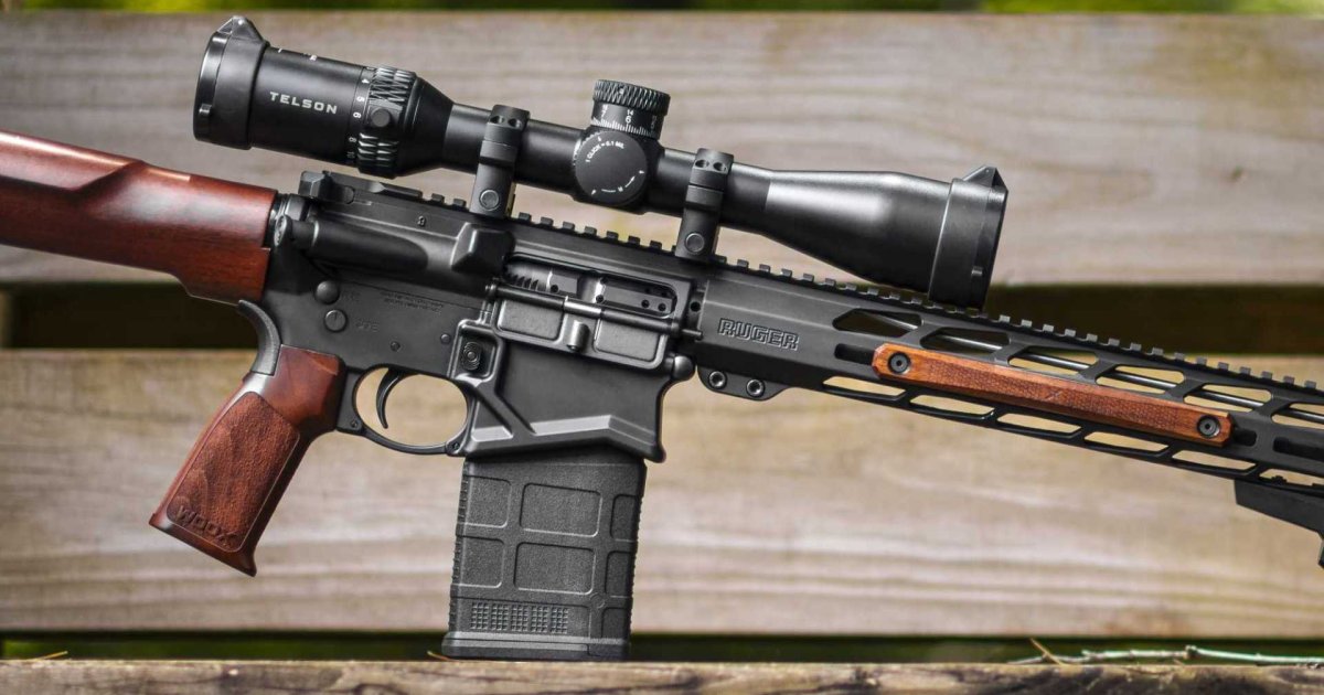 WOOX Vigilante Beavertail Grip: nuova impugnatura in noce per carabine AR/M4