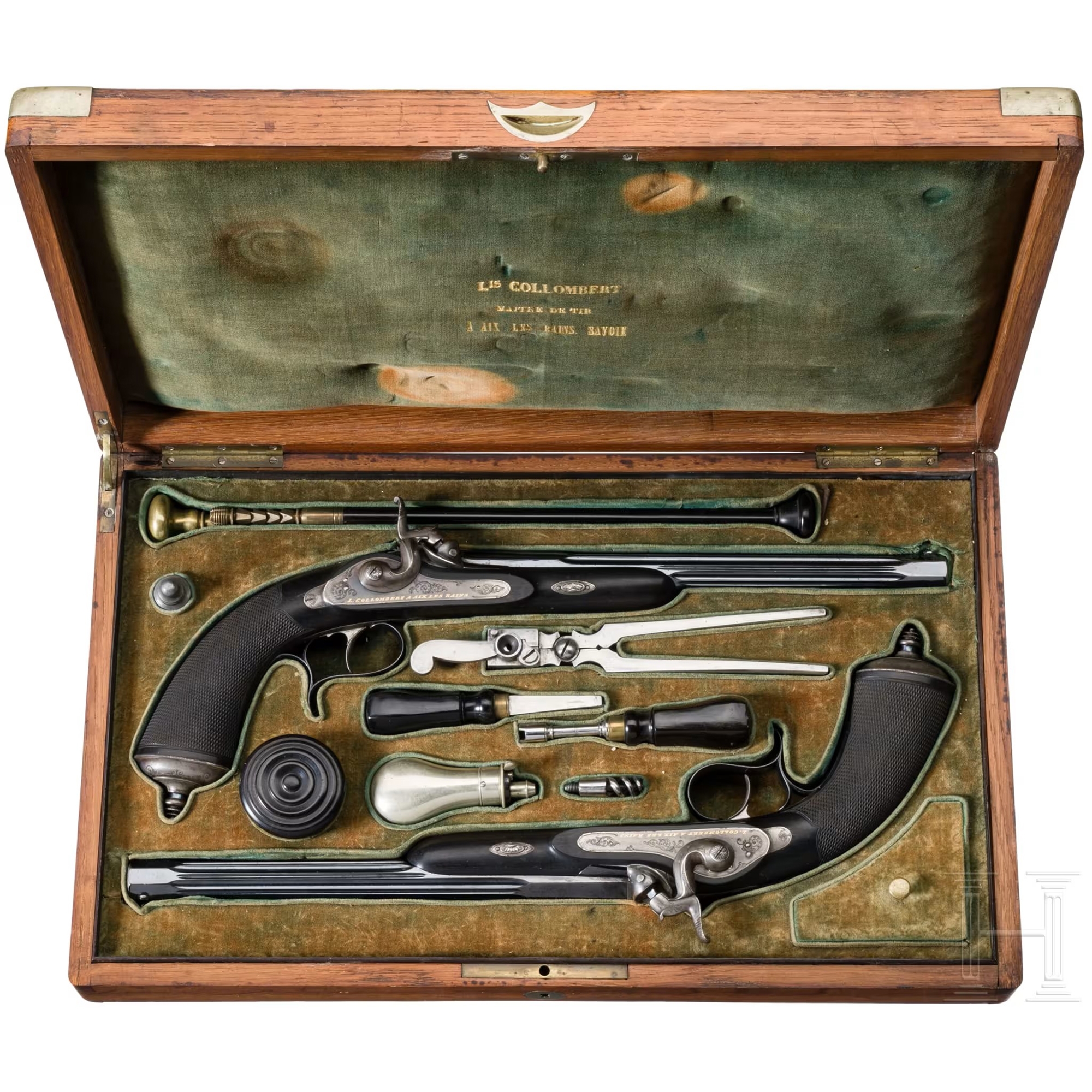 legge: Disciplina giuridica e tutela delle armi antiche