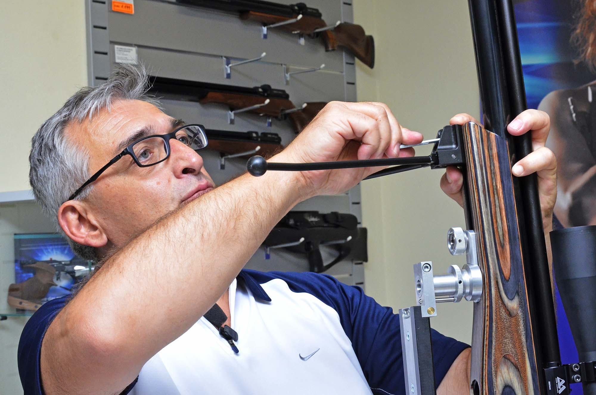 legge: Lavorare nel settore armiero: le figure professionali e relative licenze