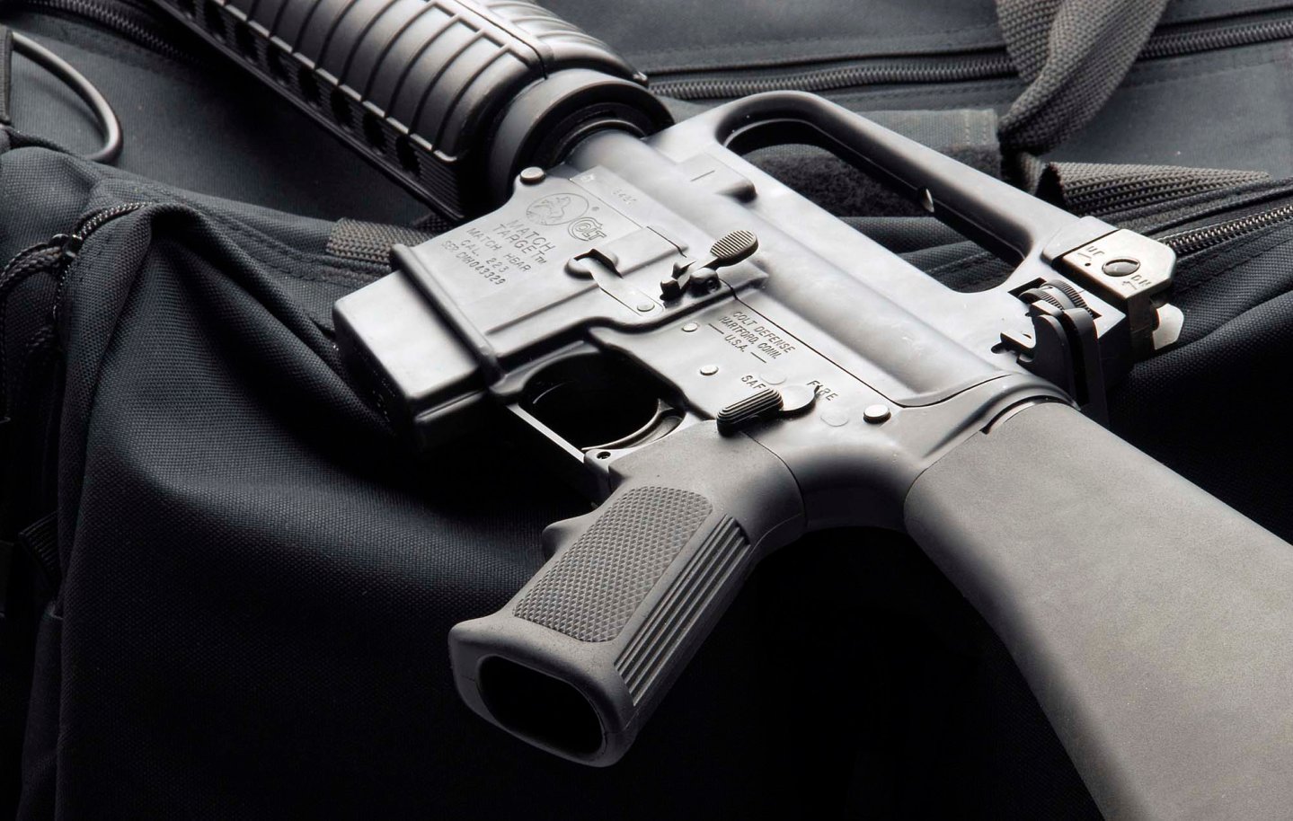 Colt AR-15 Colt AR-15